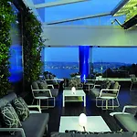 The Ritz-carlton, At The Bosphorus מלון 5*