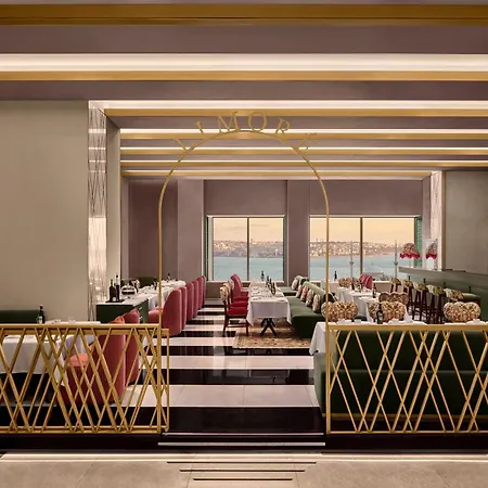 מלון The Ritz-carlton, At The Bosphorus 5*