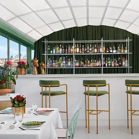 The Ritz-carlton, At The Bosphorus Hotel 5*