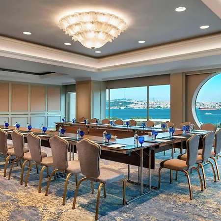 The Ritz-carlton, At The Bosphorus מלון