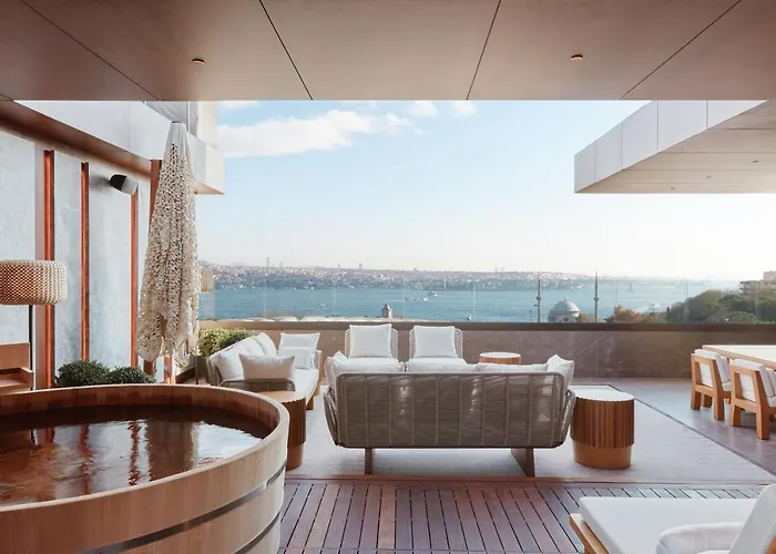 ザ リッツ カールトン アット ザ ボスフォラス ホテル イスタンブール