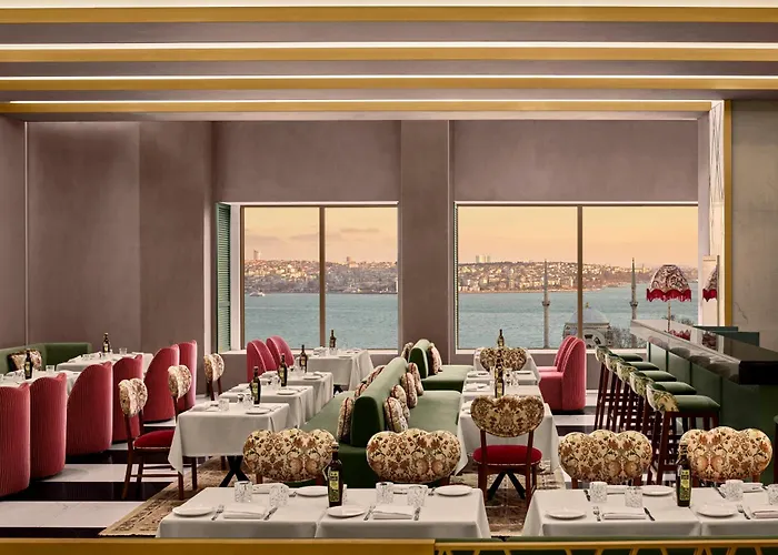 מלון The Ritz-carlton, At The Bosphorus