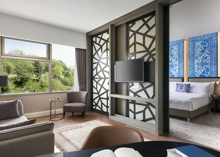 The Ritz-carlton, At The Bosphorus מלון