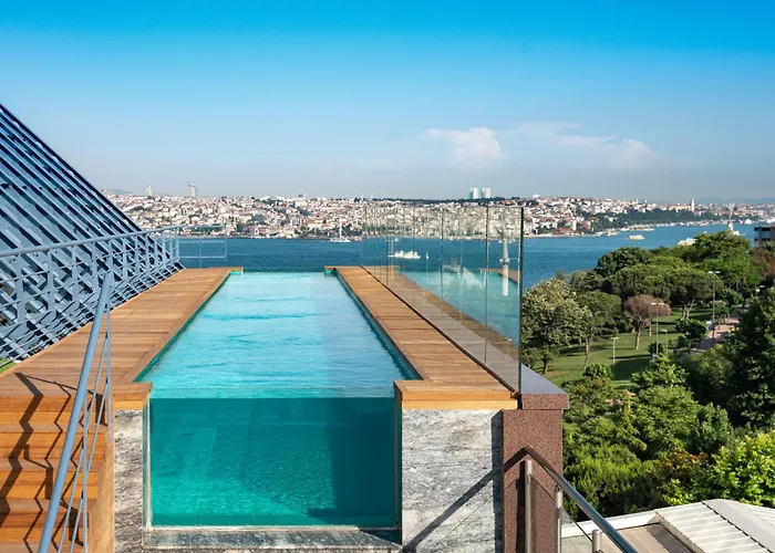 The Ritz-carlton, At The Bosphorus מלון 5*