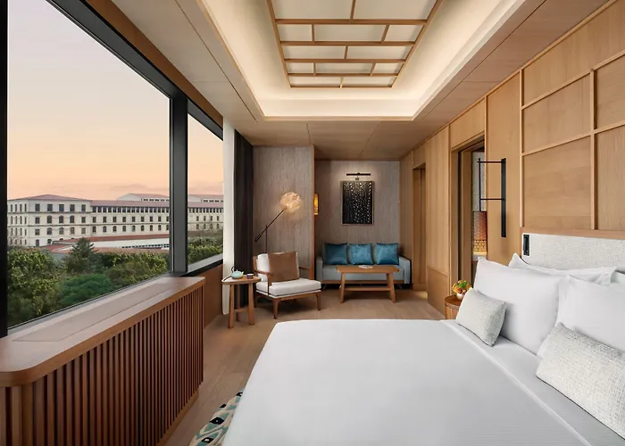 The Ritz-carlton, At The Bosphorus מלון