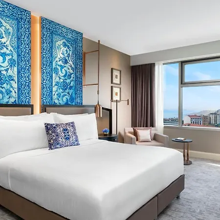 The Ritz-carlton, At The Bosphorus Hotell 5*