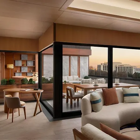 The Ritz-carlton, At The Bosphorus Hotell