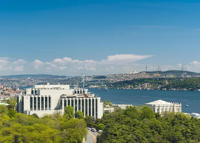 ذا ريتز كارلتون، إسطنبول في البسفور فندق اسطنبول